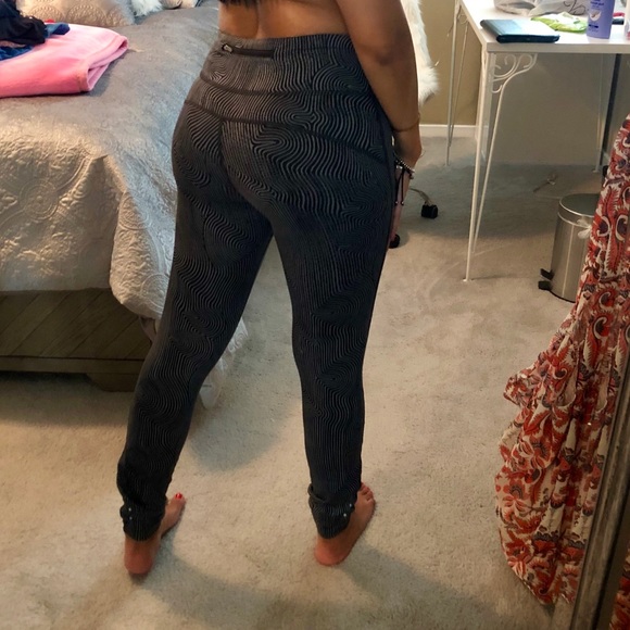 Nike dri fit leggings - Picture 5 of 8